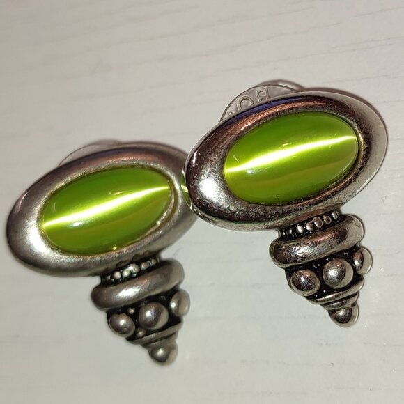 Green Cat Eye Roman Style Eaarrings Academia Silver Vintage - Picture 1 of 5
